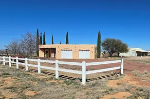 11 E Irene St, Pearce, AZ 85625 - Photo 2