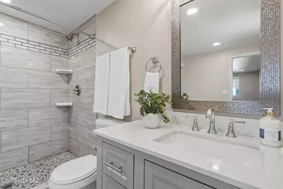 6052 E 17th Street, Tucson, AZ 85711 - Photo 8