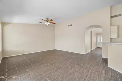 38230 S Elbow Bend Drive, Saddlebrooke, AZ 85739 - Photo 14