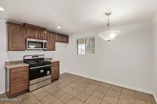 205 3rd St, Huachuca City, AZ 85616 - Photo 16