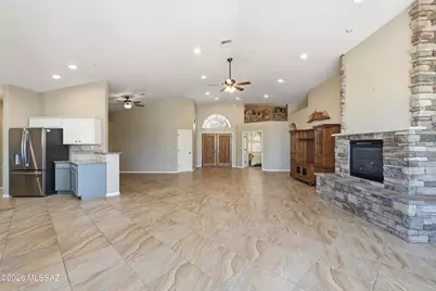 2860 S Greenside Place, Green Valley, AZ 85614 - Photo 16
