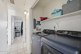 2721 N Pacific Dr, Tucson, AZ 85705 - Photo 22