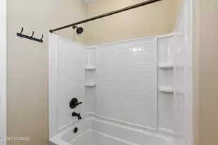 871 N Broken Hills Dr, Green Valley, AZ 85614 - Photo 34