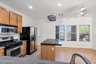 739 W Buffalo Grass Dr, Oro Valley, AZ 85755 - Photo 10