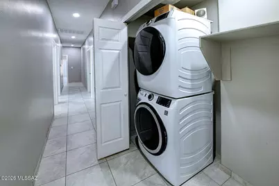 1724 S 8th Avenue, Tucson, AZ 85713 - Photo 18