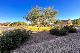 11519 Boll Bloom Dr, Marana, AZ 85653 - Photo 2