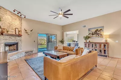 11567 E Speedway Boulevard, Tucson, AZ 85748 - Photo 12