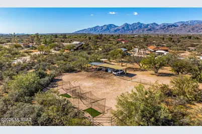 11567 E Speedway Boulevard, Tucson, AZ 85748 - Photo 2