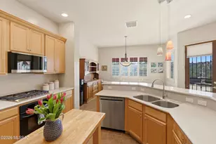 6279 N Via Jaspeada, Tucson, AZ 85718 - Photo 16