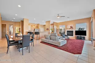 1777 W Calle Casas Lindas, Green Valley, AZ 85622 - Photo 6