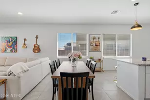 7036 W Jadewood Ln, Tucson, AZ 85757 - Photo 8