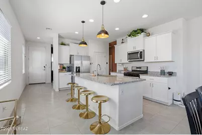 7036 W Jadewood Lane, Tucson, AZ 85757 - Photo 10