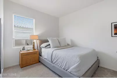 7036 W Jadewood Lane, Tucson, AZ 85757 - Photo 16