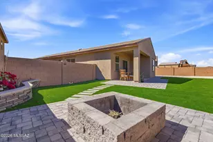 7036 W Jadewood Ln, Tucson, AZ 85757 - Photo 12