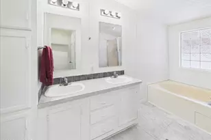 17565 W Marana Rd, Marana, AZ 85653 - Photo 20