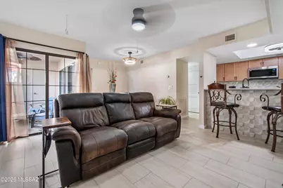 4275 N River Grove Circle #APT 131, Tucson, AZ 85719 - Photo 6