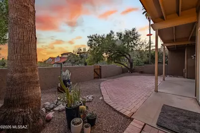 6441 N Foothills Drive, Tucson, AZ 85718 - Photo 34