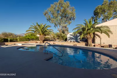 2012 N Horseshoe Trail, Tucson, AZ 85745 - Photo 6