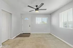 732 E 38th St, Tucson, AZ 85713 - Photo 6