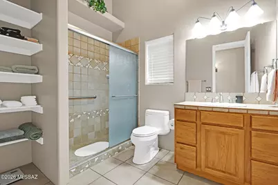 9807 N Ridge Shadow Place, Oro Valley, AZ 85704 - Photo 28