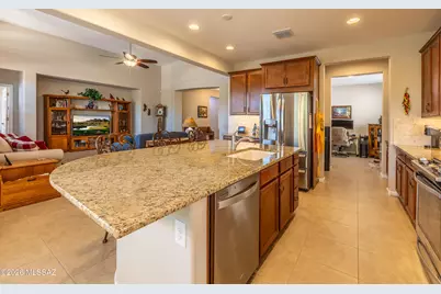 7841 W Sage Path, Marana, AZ 85658 - Photo 8