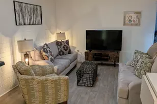 1010 S Calle De La Temporada, Green Valley, AZ 85614 - Photo 1