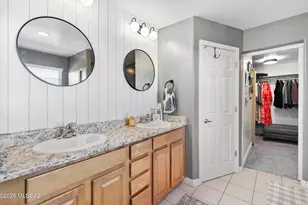 8942 W Twin Springs Dr, Marana, AZ 85653 - Photo 24