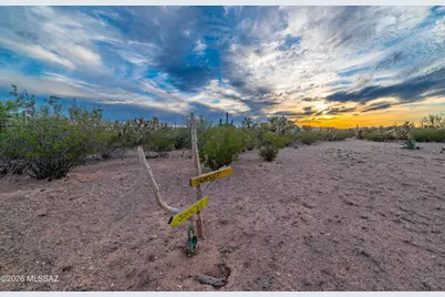 1636 N Camino Altar, Tucson, AZ 85743 - Photo 34