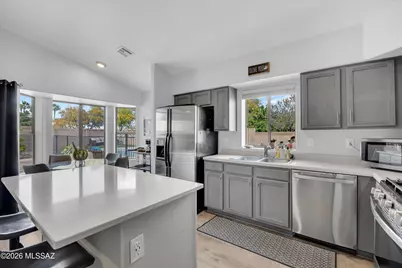 7077 N Avenida Adella, Tucson, AZ 85741 - Photo 14