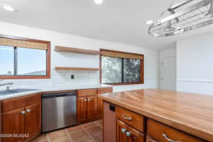 4240 N Summer Set Dr, Tucson, AZ 85750 - Photo 8