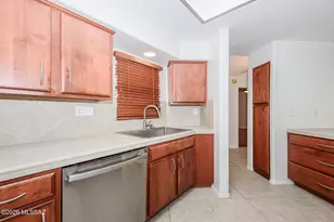 6655 N Canyon Crest Dr, Tucson, AZ 85750 - Photo 6
