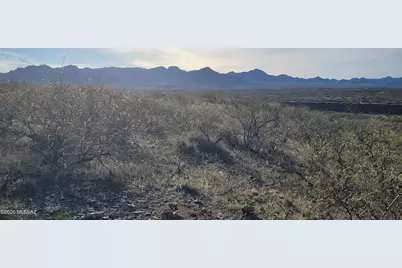 1799 Crow Court Court #45, Rio Rico, AZ 85648 - Photo 2