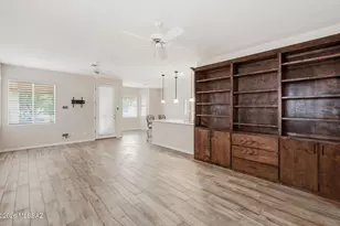 521 W Knotwood St, Green Valley, AZ 85614 - Photo 6