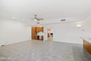 6221 N Placita de Rojelio, Tucson, AZ 85718 - Photo 20