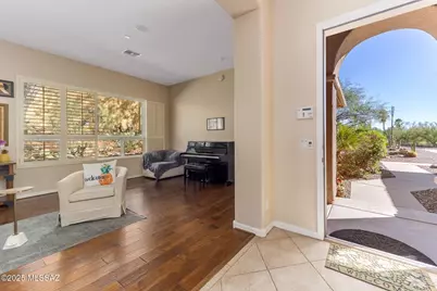 732 W Burntwater Drive, Oro Valley, AZ 85755 - Photo 8
