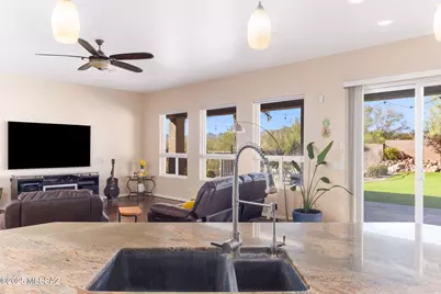 732 W Burntwater Drive, Oro Valley, AZ 85755 - Photo 18