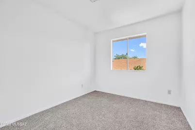 8179 N Streamside Avenue, Tucson, AZ 85741 - Photo 26