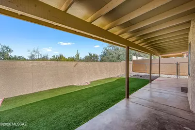 8179 N Streamside Avenue, Tucson, AZ 85741 - Photo 32