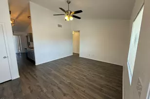 10391 E Rose Hill St, Tucson, AZ 85747 - Photo 4