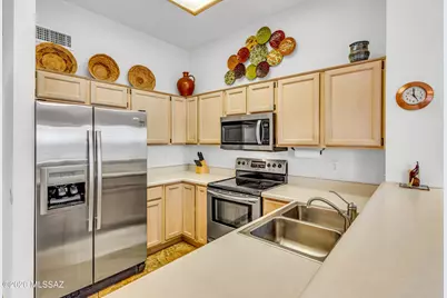 13467 N Tom Ryans Way, Oro Valley, AZ 85755 - Photo 12