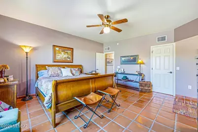 1049 W Placita Refinada, Green Valley, AZ 85614 - Photo 20