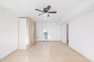 8201 E Lynch Pl, Tucson, AZ 85710 - Photo 16