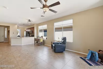 461 W Astruc Drive, Green Valley, AZ 85614 - Photo 10