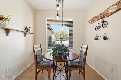461 W Astruc Drive, Green Valley, AZ 85614 - Photo 16