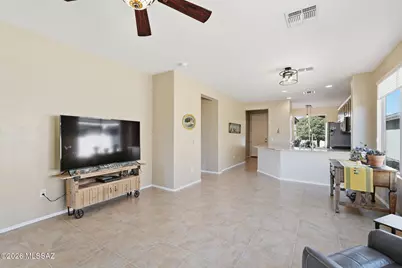 461 W Astruc Drive, Green Valley, AZ 85614 - Photo 8