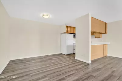 812 S Langley Avenue #104, Tucson, AZ 85710 - Photo 4