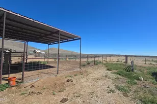 6464 N 6 Gun Rd, Willcox, AZ 85643 - Photo 30
