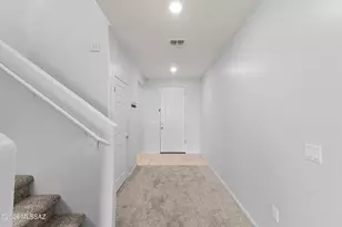 8518 W Pelican Pl, Tucson, AZ 85757 - Photo 4