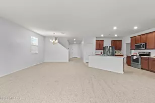 8518 W Pelican Pl, Tucson, AZ 85757 - Photo 4