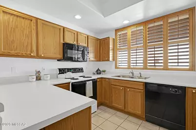 2909 S Full Moon Drive, Tucson, AZ 85713 - Photo 4